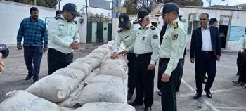 پلیس کرمان ۱۵۰۰ کیلو تریاک را از بار کودهای حیوانی کشف کرد