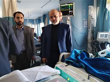 عیادت وزیر کشور از مجروحان و تعدادی از خانواده شهدای حمله تروریستی گلزار شهدای کرمان