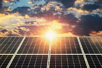 نیروگاه خورشیدی ۱۰ مگاواتی در شهرستان نرماشیر به بهره‌برداری رسید