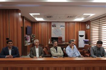 نشست مشترک مدیرکل راهداری و حمل‌ونقل جاده‌ای استان کرمان با فرماندار شهرستان زرند