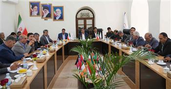 رئیس اتاق کرمان: سرمایه گذاران بزرگ را برای توسعه کرمان تشویق کنید