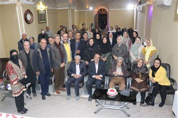 در محفل شمع و گل و پروانه برگزار شد؛ جشن تولد شعله