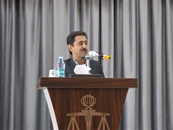 لزوم نقش‌آفرینی فعال دهیاران در زمینه تعویض اسناد دفترچه‌ای