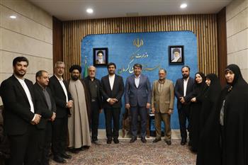 تبادل تجربه استان‌های کرمان و یزد با پیشگامی شهرداری و شورای شهر