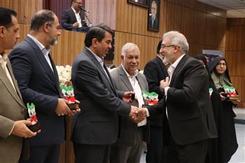 استاندار کرمان: تشکل‌ها را شریک دولت می‌دانیم
