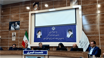 بررسی علت سقوط ۲۰ پله‌ای فضای کسب و کار کرمان