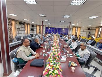 مشاوره و مددکاری رایگان خانواده زندانیان توسط خادمیاران رضوی با هدف توسعه فرهنگ رضوی