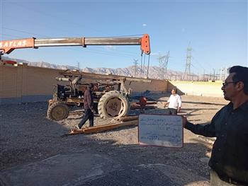 توقیف یک دستگاه تراکتور حفاری غیرمجاز در گلناباد شهرستان ارزوئیه